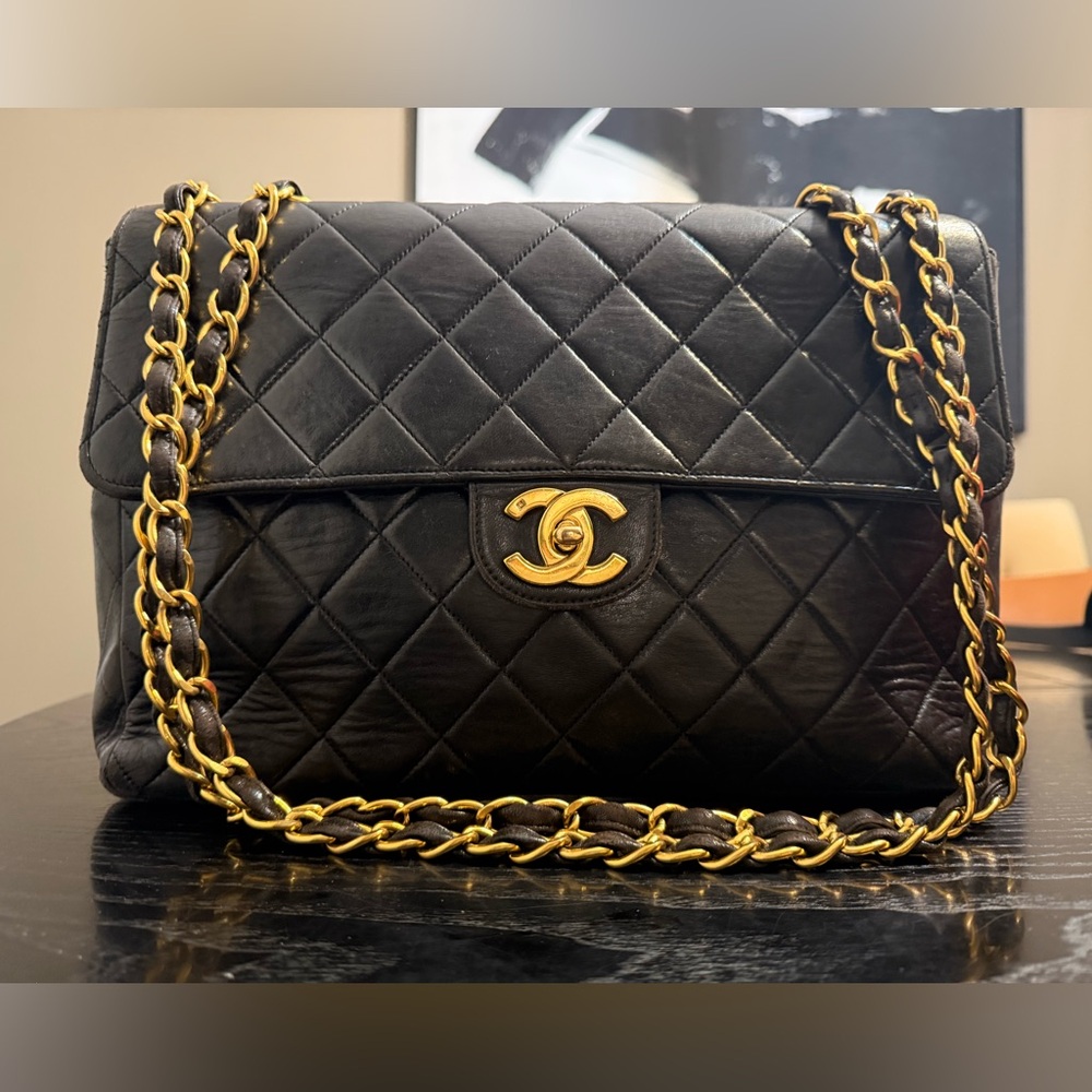 Authentic Chanel Jumbo Classic Flap Leather 24k Gold - Picture 3 of 13